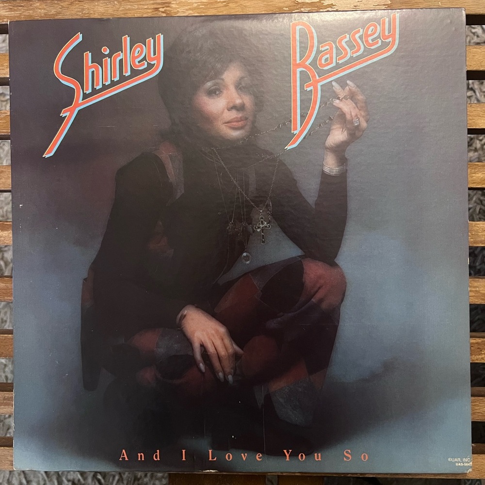Shirley Bassey Vinyl Record